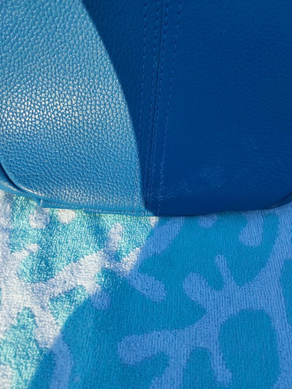 2015 HADAKI BLUE LEATHER HOBO BAG - Picture 7 of 16